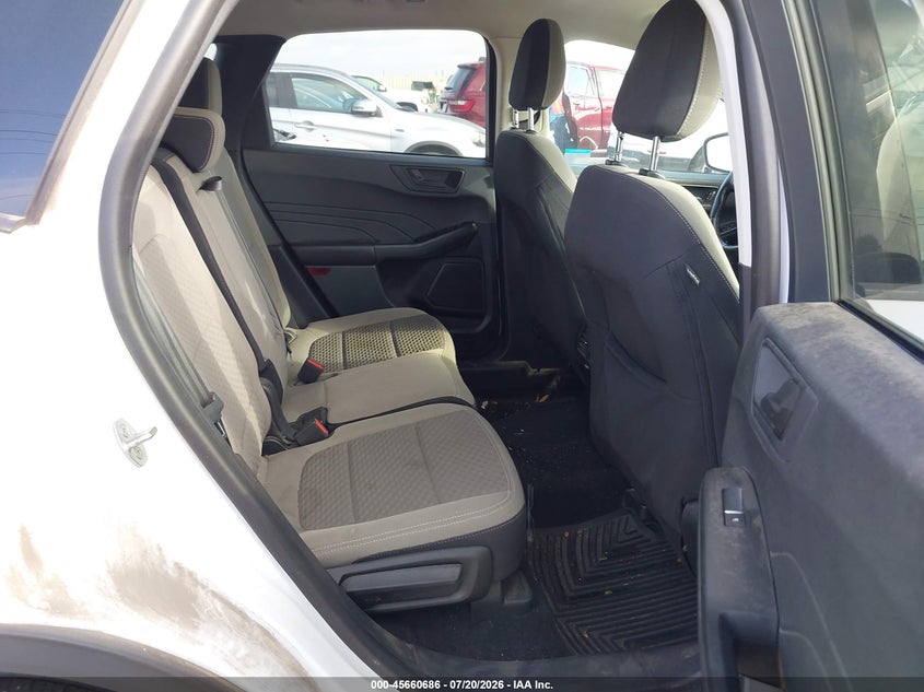 2022 Ford Escape VIN 1FMCU0G67NUB79967 IAAI salvage auction — MECHANICAL, Enterprise Vehicles Clear Only (Texas), sold $8,100 on 2026-07-29 (photo 8)