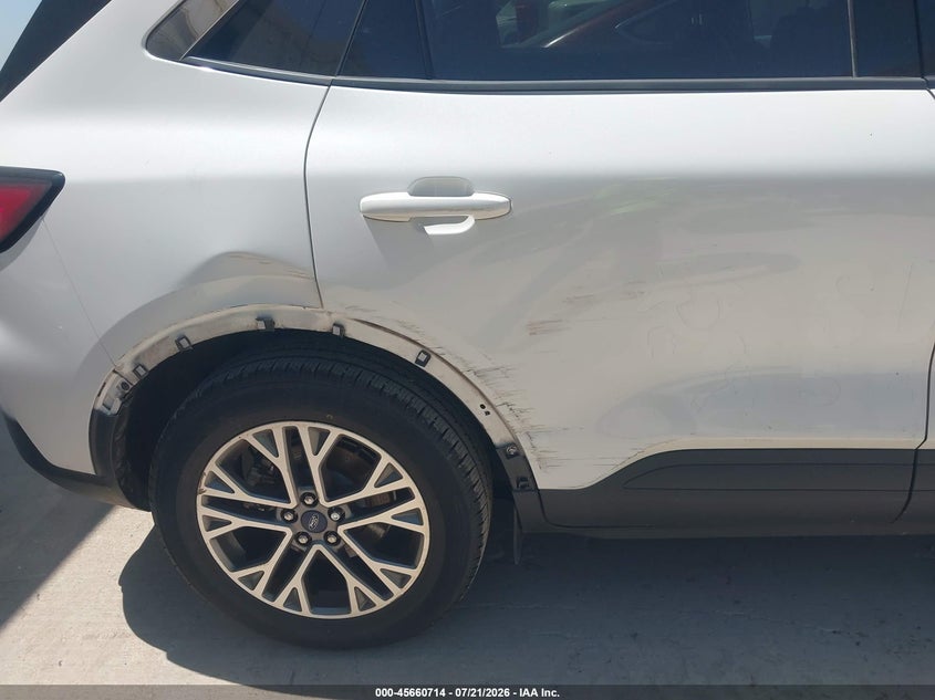 2022 Ford Escape VIN 1FMCU0H61NUB93488 IAAI salvage auction — REAR END, Enterprise Vehicles Clear Only (Texas), sold $10,000 on 2026-07-29 (photo 6)