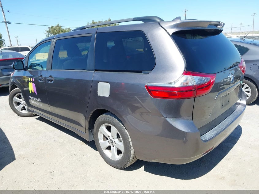 2020 Toyota Sienna VIN 5TDKZ3DC3LS049277 IAAI salvage auction — RIGHT SIDE, Salvage Title, sold $5,100 on 2026-07-30 (photo 3)