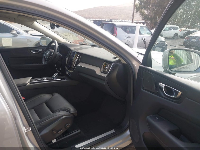 2022 Volvo Xc60 VIN YV4L12DL5N1013609 IAAI salvage auction — REAR END, Salvage (California), sold $15,250 on 2026-08-23 (photo 5)