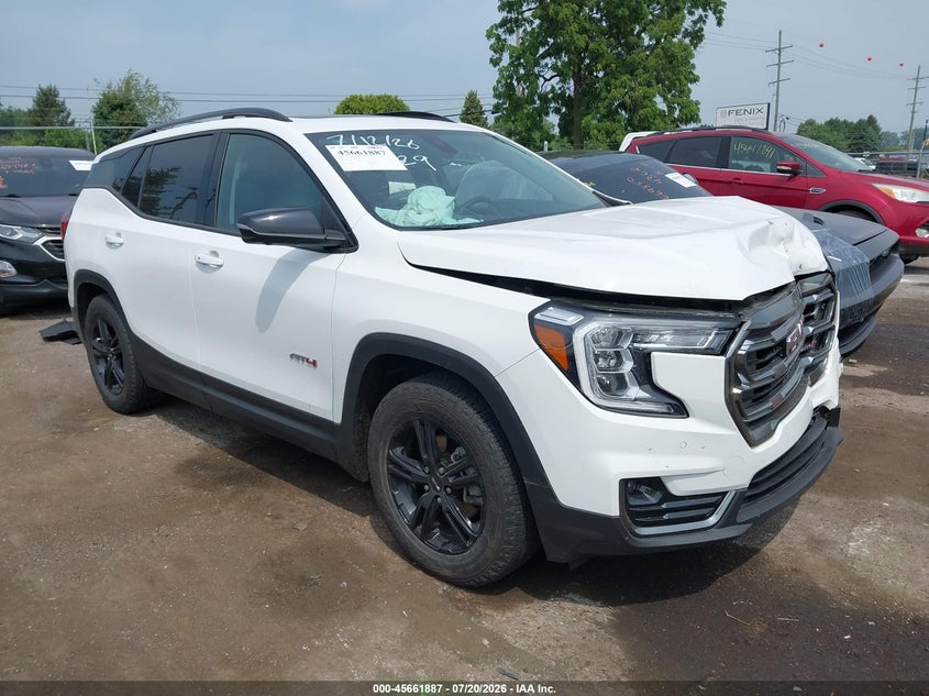 2024 Gmc Terrain VIN 3GKALYEG6RL107929 IAAI salvage auction — FRONT END, Salvage Title, sold $10,250 on 2026-10-08 (photo 1)