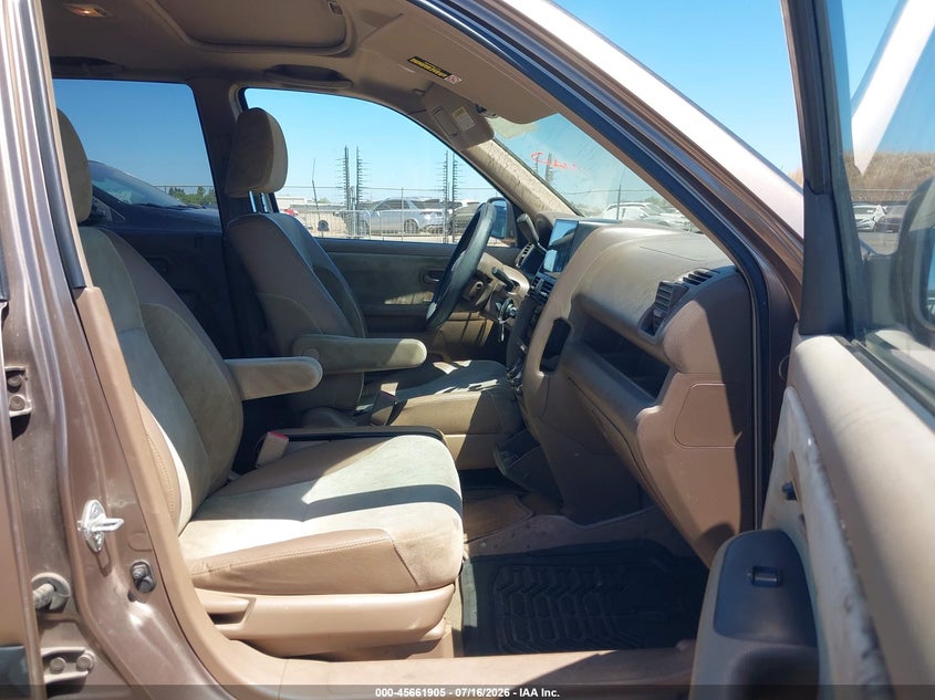 2004 Honda Cr-v VIN JHLRD78824C049190 IAAI salvage auction — NORMAL WEAR, Clear - Dealer Only (California), sold $925 on 2026-07-22 (photo 5)
