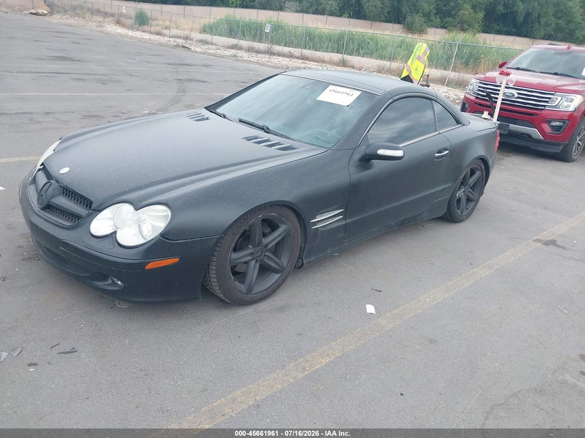 2005 Mercedes-benz Sl-class VIN WDBSK75F75F100754 IAAI salvage auction — NORMAL WEAR, Clear (Utah), sold $500 on 2026-07-30 (photo 2)