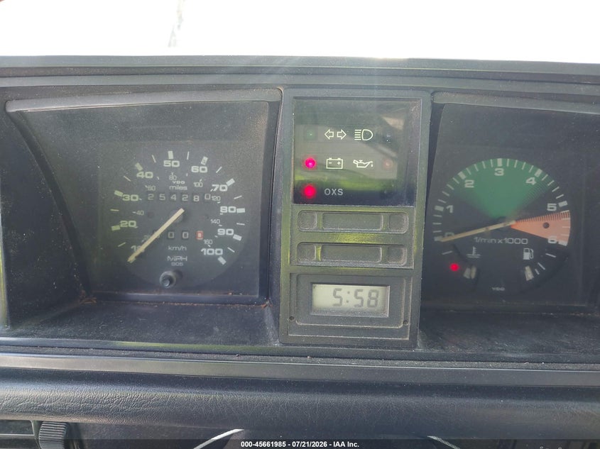 1987 Volkswagen Vanagon VIN WV2YB0254HH070444 IAAI salvage auction — FRONT END, Salvage (California), sold $1,100 on 2026-08-19 (photo 7)