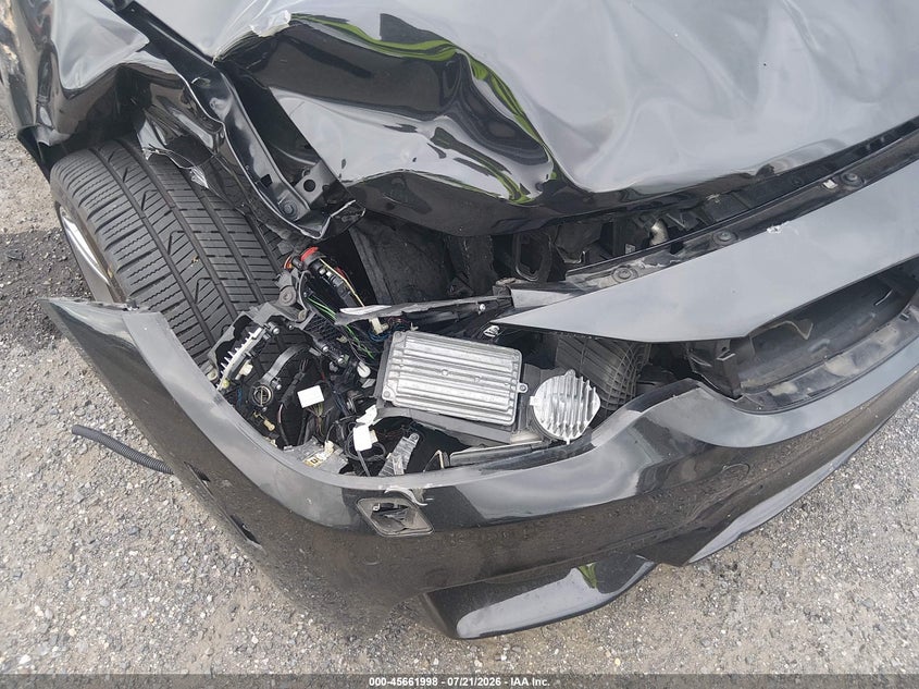 2016 BMW M4 VIN WBS3R9C53GK336750 IAAI salvage auction — RIGHT FRONT, Salvage - Greater Than 75% (Maryland), sold $16,400 on 2026-08-03 (photo 6)