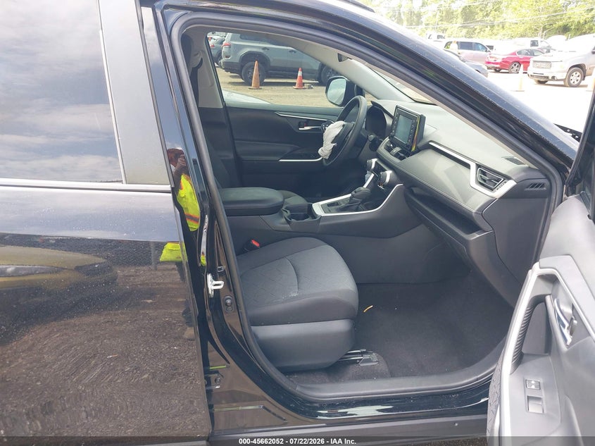 2019 Toyota Rav 4 VIN 2T3P1RFV1KC059884 IAAI salvage auction — FRONT END, Wait Title, sold $7,750 on 2026-09-08 (photo 5)