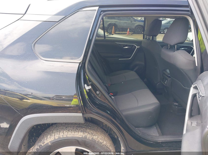 2019 Toyota Rav 4 VIN 2T3P1RFV1KC059884 IAAI salvage auction — FRONT END, Wait Title, sold $7,750 on 2026-09-08 (photo 8)
