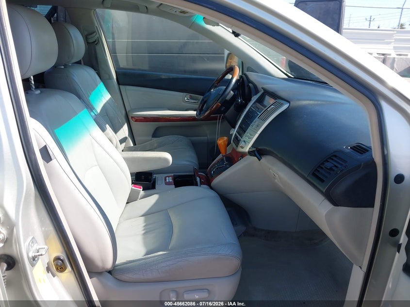 2004 Lexus Rx 330 VIN JTJGA31UX40037641 IAAI salvage auction — REAR END, Salvage (California), sold $25 on 2026-07-29 (photo 5)