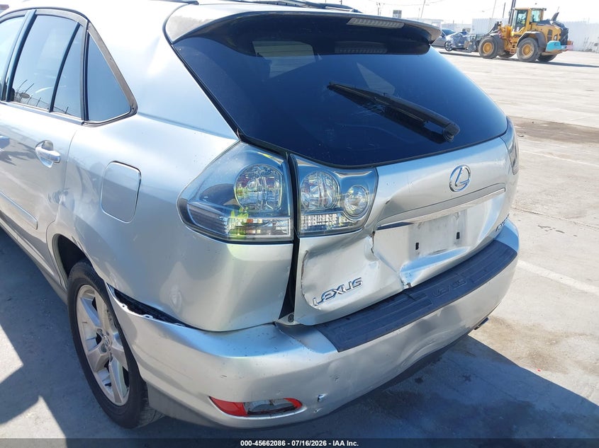 2004 Lexus Rx 330 VIN JTJGA31UX40037641 IAAI salvage auction — REAR END, Salvage (California), sold $25 on 2026-07-29 (photo 6)