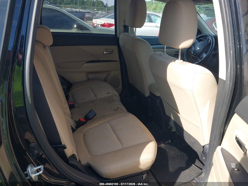 2016 Mitsubishi Outlander VIN JA4AZ3A38GZ049872 IAAI salvage auction — FRONT END, Clear (Massachusetts), sold $1,850 on 2026-08-01 (photo 8)