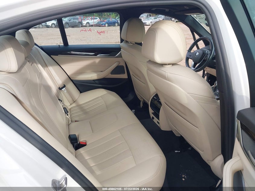2021 BMW 5er VIN WBA53BH02MWW97944 IAAI salvage auction — LEFT FRONT, Salvage Title, sold $11,400 on 2026-08-19 (photo 8)