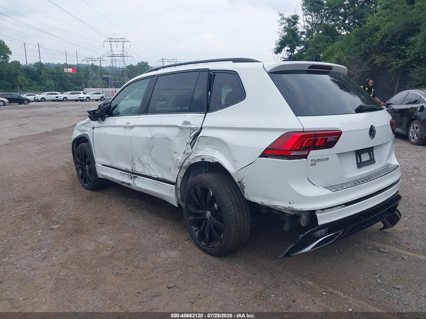 2021 Volkswagen Tiguan VIN 3VV2B7AX3MM127658 IAAI salvage auction — LEFT SIDE, Salvage (Pennsylvania), sold $4,700 on 2026-08-03 (photo 3)