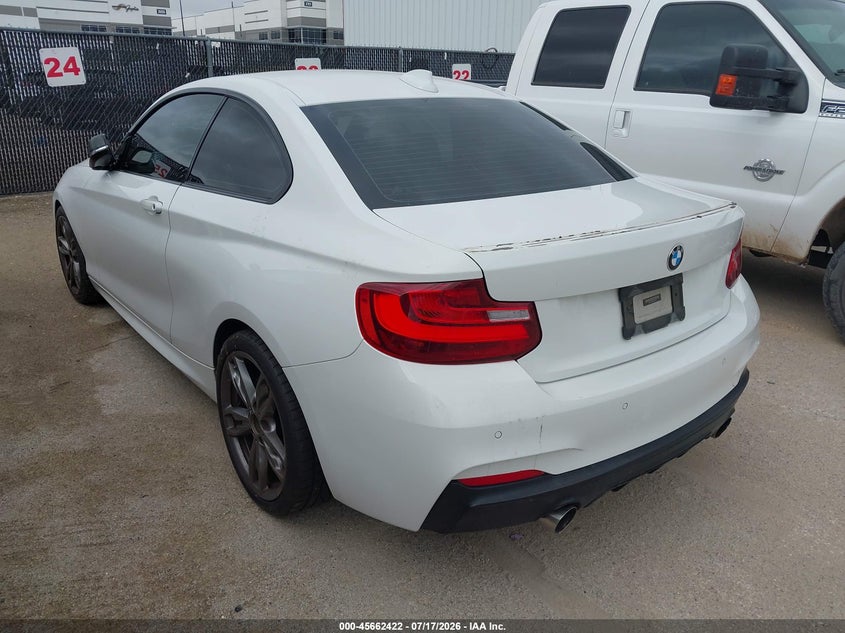 2015 BMW 2er VIN WBA1J7C56FV358410 IAAI salvage auction — NORMAL WEAR, Original (Texas), sold $2,150 on 2026-07-28 (photo 3)