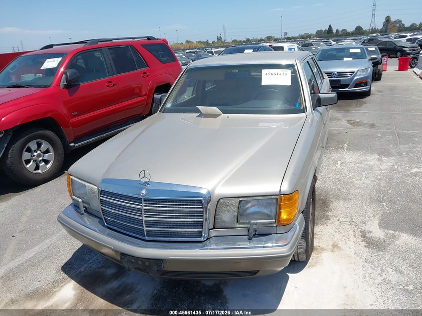 1987 Mercedes-benz 560 VIN WDBCA39D4HA345599 IAAI salvage auction — NORMAL WEAR, Clear - Dealer Only (California), sold $1,550 on 2026-07-23 (photo 6)