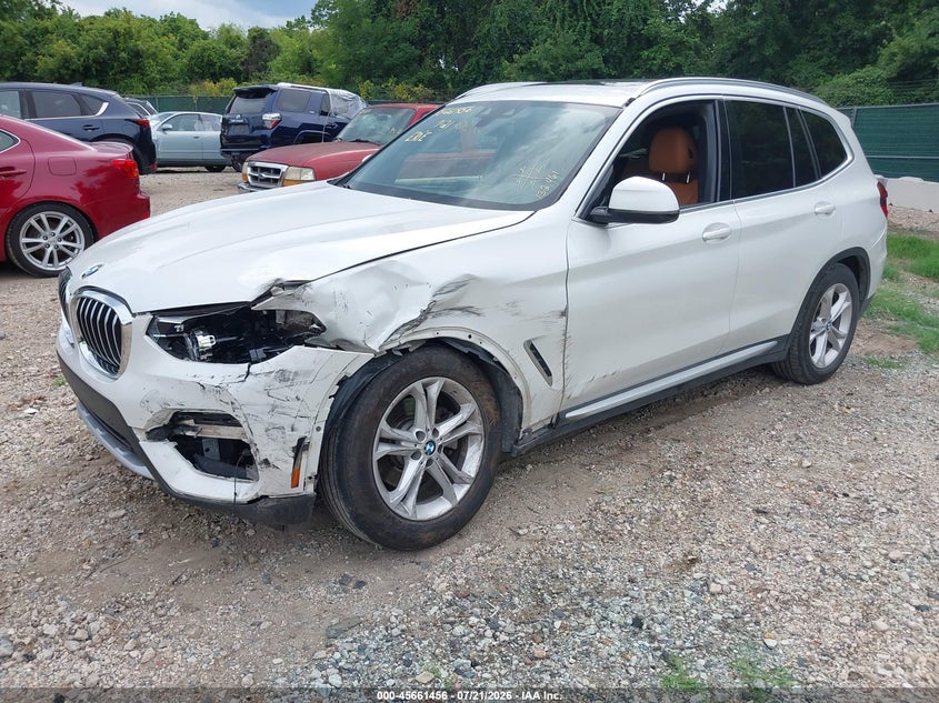 2020 BMW X3 VIN 5UXTY5C00L9D68209 IAAI salvage auction — LEFT FRONT, Salvage Title, sold $8,200 on 2026-08-02 (photo 2)