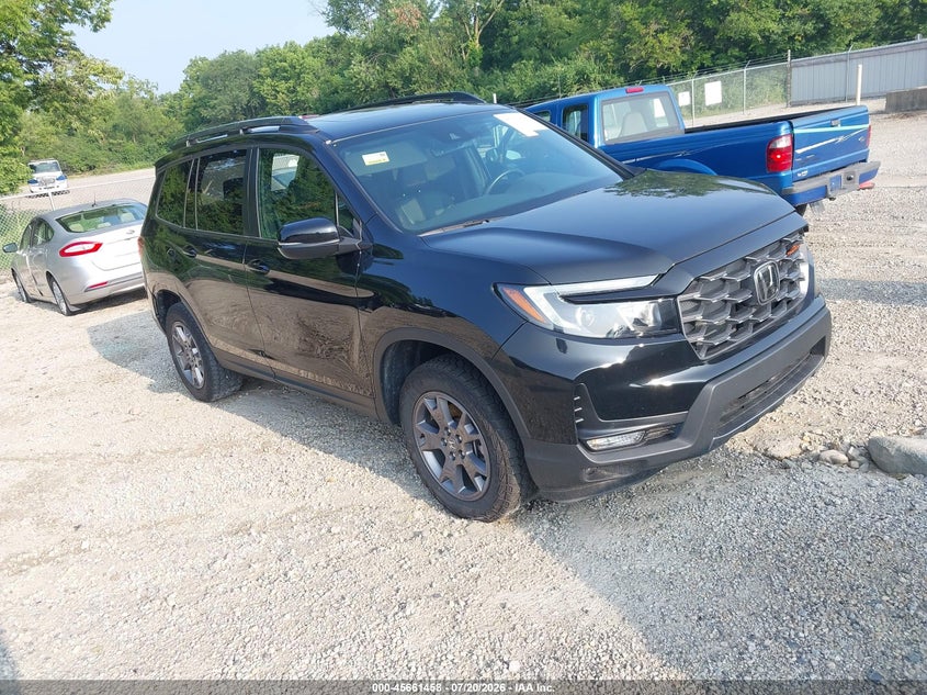 2024 Honda Passport VIN 5FNYF8H67RB014761 — IAAI salvage auction photo