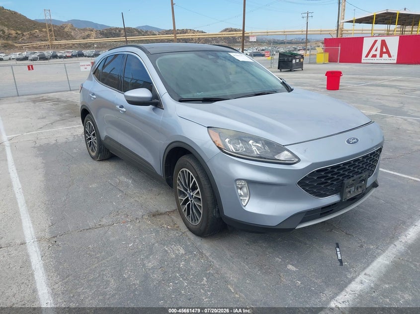 2022 Ford Escape VIN 1FMCU0KZ5NUA24657 IAAI salvage auction — LEFT FRONT, Salvage Title, sold $6,400 on 2026-08-06 (photo 1)