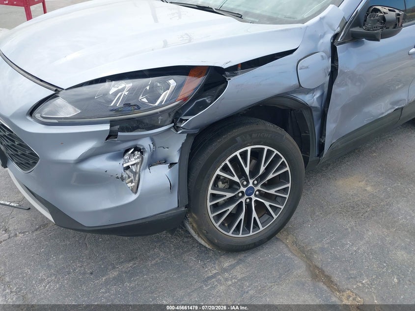 2022 Ford Escape VIN 1FMCU0KZ5NUA24657 IAAI salvage auction — LEFT FRONT, Salvage Title, sold $6,400 on 2026-08-06 (photo 6)
