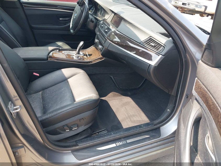 2013 BMW 5er VIN WBAXH5C52DD112032 IAAI salvage auction — ROOF, Salvage (Ohio), sold $800 on 2026-08-04 (photo 5)