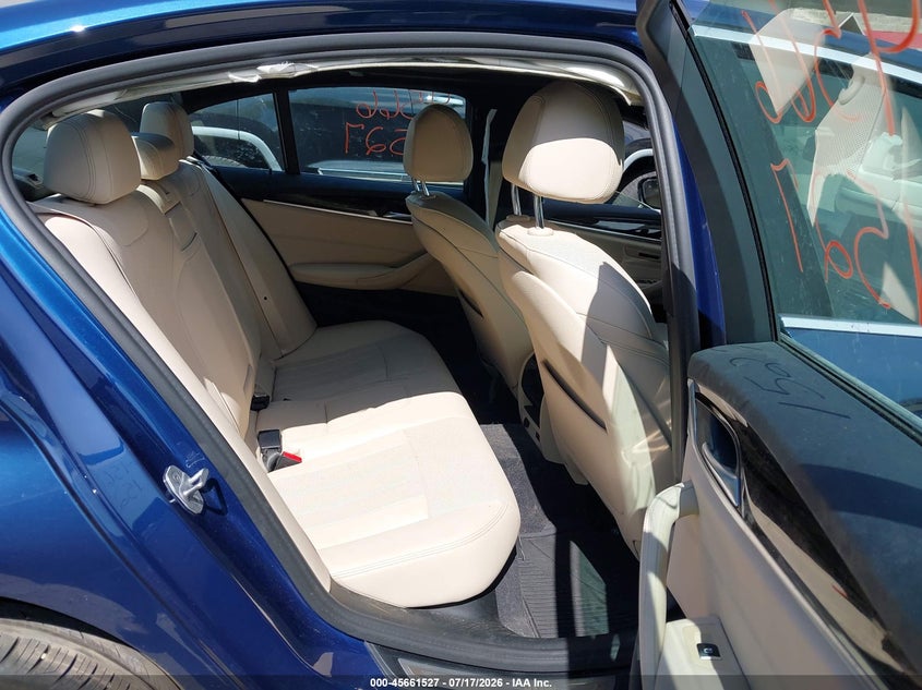2021 BMW 5er VIN WBA13BJ07MCF60740 IAAI salvage auction — LEFT SIDE, Salvage Title, sold $8,800 on 2026-08-20 (photo 8)