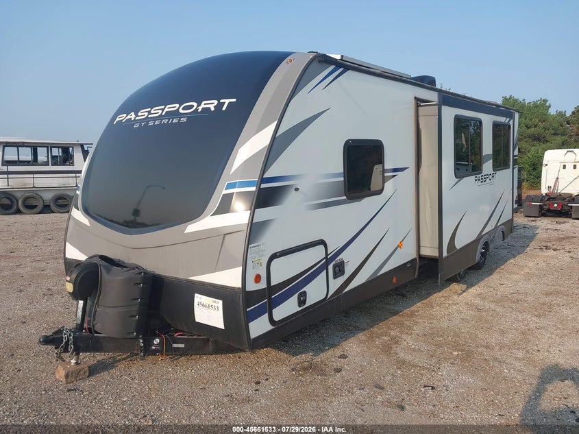 2021 Keystone Travel trailer VIN 4YDT27127MX413155 IAAI salvage auction — FRONT END, Salvage (California), sold $3,300 on 2026-09-02 (photo 2)
