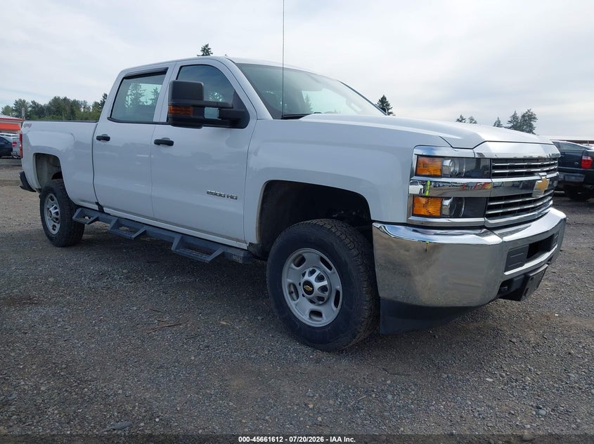 2018 Chevrolet Silverado 2500 VIN 1GC1KUEG6JF257514 — IAAI salvage auction photo