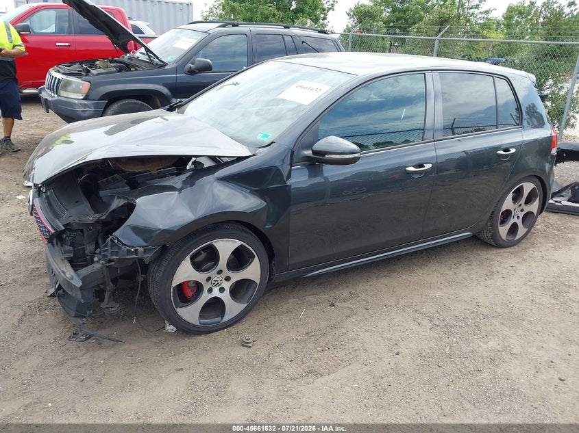 2011 Volkswagen Gti VIN WVWHV7AJ2BW021677 IAAI salvage auction — FRONT END, Clear (Virginia), sold $725 on 2026-08-17 (photo 2)