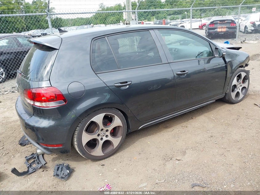 2011 Volkswagen Gti VIN WVWHV7AJ2BW021677 IAAI salvage auction — FRONT END, Clear (Virginia), sold $725 on 2026-08-17 (photo 4)