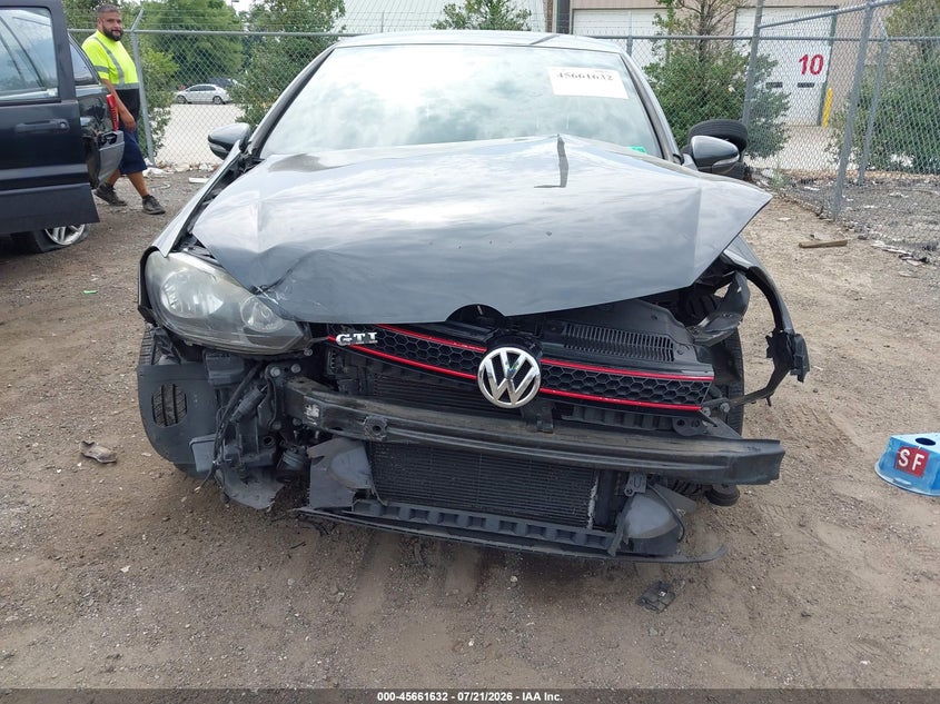 2011 Volkswagen Gti VIN WVWHV7AJ2BW021677 IAAI salvage auction — FRONT END, Clear (Virginia), sold $725 on 2026-08-17 (photo 6)