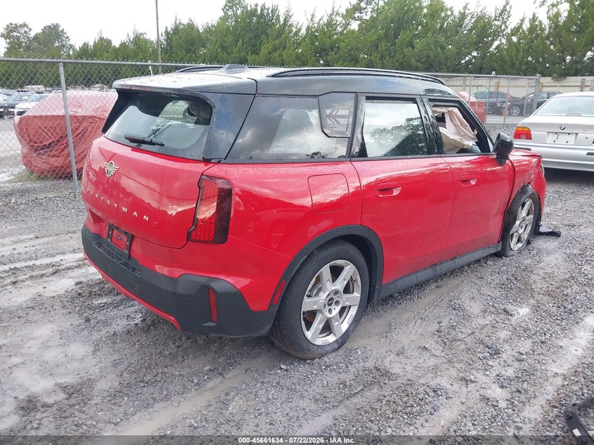 2026 Mini Countryman VIN WMZ23GA06T7V31027 IAAI salvage auction — SIDE, Rebuildable (Florida), sold $9,000 on 2026-07-26 (photo 4)