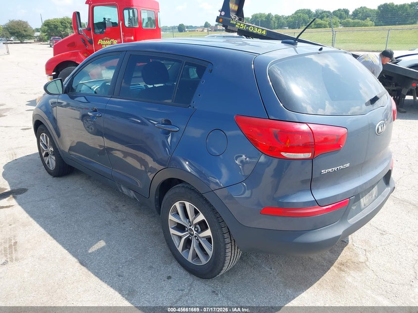 2016 Kia Sportage VIN KNDPB3AC3G7868367 IAAI salvage auction — NORMAL WEAR, Clear (Missouri), sold $1,050 on 2026-07-22 (photo 3)