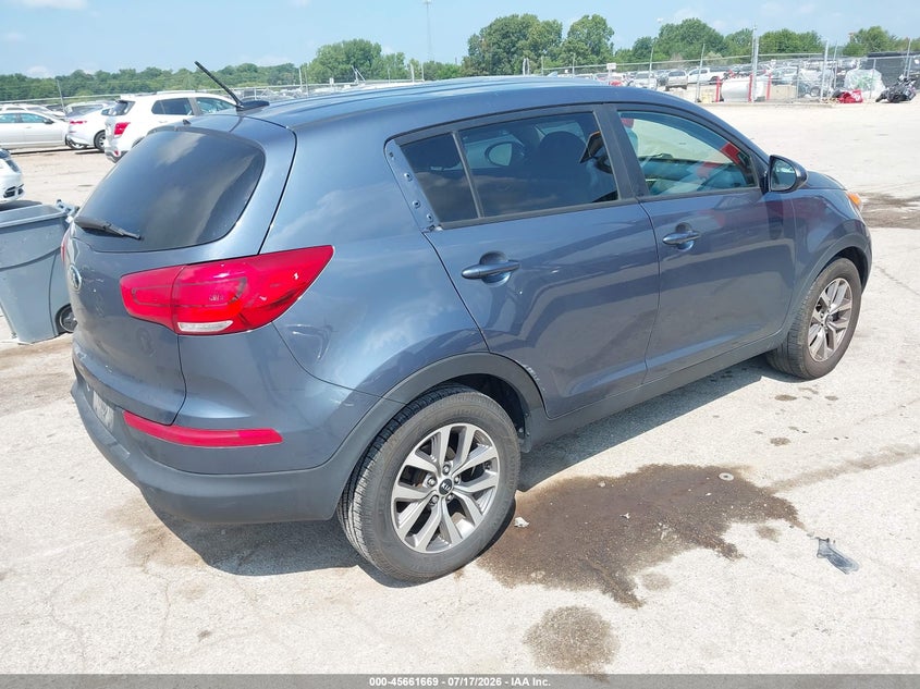 2016 Kia Sportage VIN KNDPB3AC3G7868367 IAAI salvage auction — NORMAL WEAR, Clear (Missouri), sold $1,050 on 2026-07-22 (photo 4)