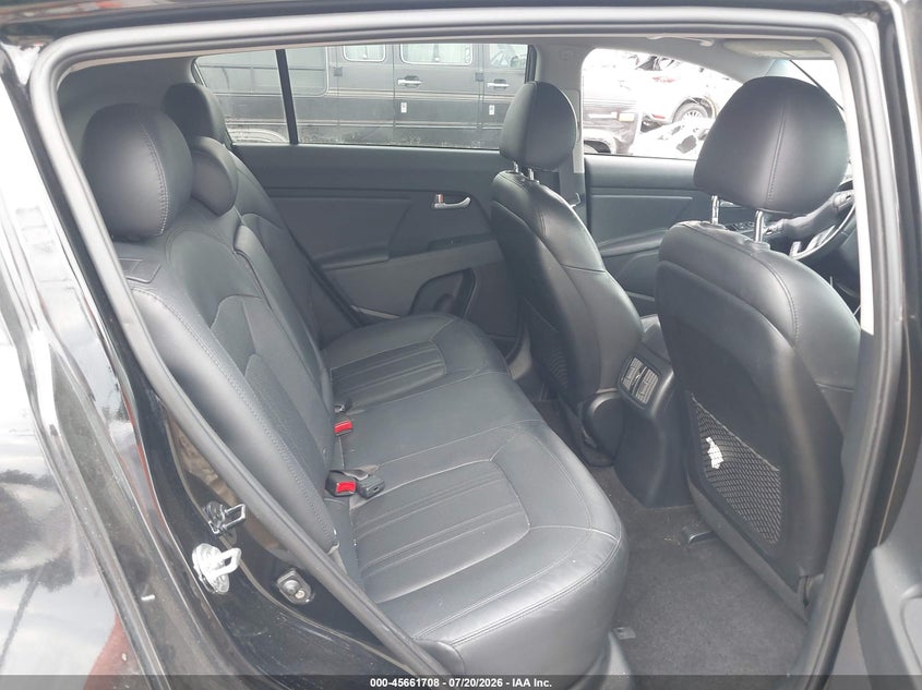 2015 Kia Sportage VIN KNDPC3AC0F7761403 IAAI salvage auction — NORMAL WEAR, Clear - Dealer Only (California), sold $875 on 2026-07-28 (photo 8)