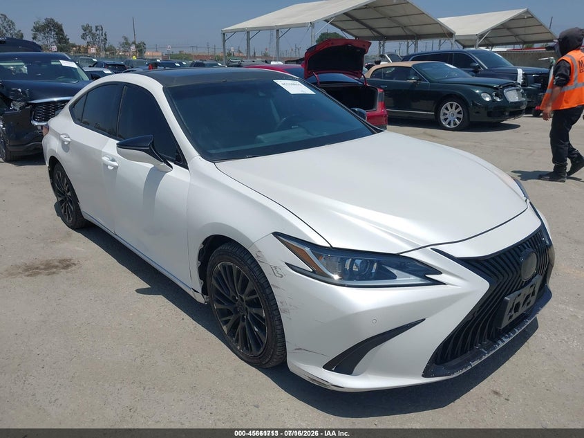 2021 Lexus Es 300h VIN 58ADA1C13MU005088 IAAI salvage auction — RIGHT FRONT, Salvage (California), sold $14,850 on 2026-07-29 (photo 1)