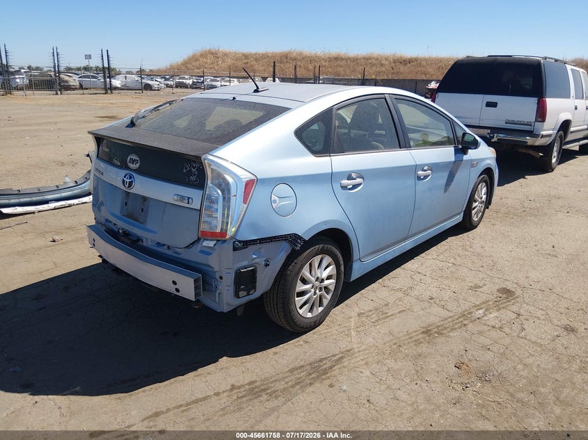 2013 Toyota Prius VIN JTDKN3DP2D3039776 IAAI salvage auction — NORMAL WEAR, Clear - Dealer Only (California), sold $3,150 on 2026-07-22 (photo 4)