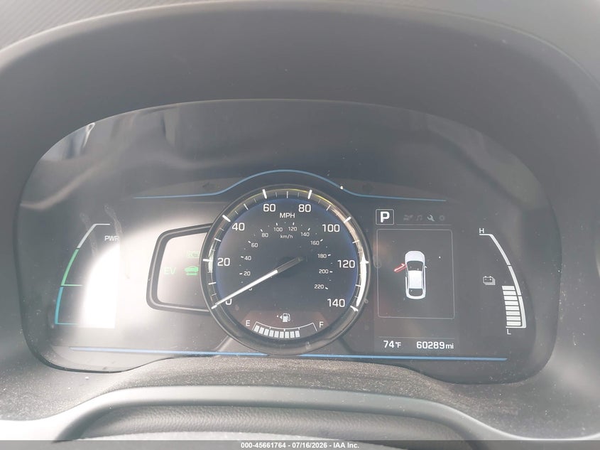 2018 Hyundai Ioniq hybrid VIN KMHC65LC4JU075837 IAAI salvage auction — NORMAL WEAR, Sf97 (New York), sold $7,825 on 2026-08-20 (photo 7)