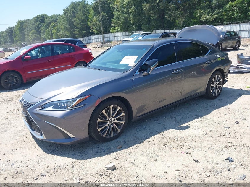 2021 Lexus ES VIN 58AD11D11MU006089 IAAI salvage auction — REAR END, Wait Title, sold $9,200 on 2026-08-27 (photo 2)
