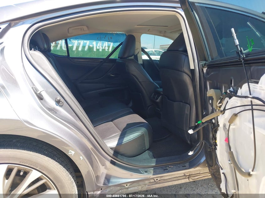 2021 Lexus ES VIN 58AD11D11MU006089 IAAI salvage auction — REAR END, Wait Title, sold $9,200 on 2026-08-27 (photo 8)