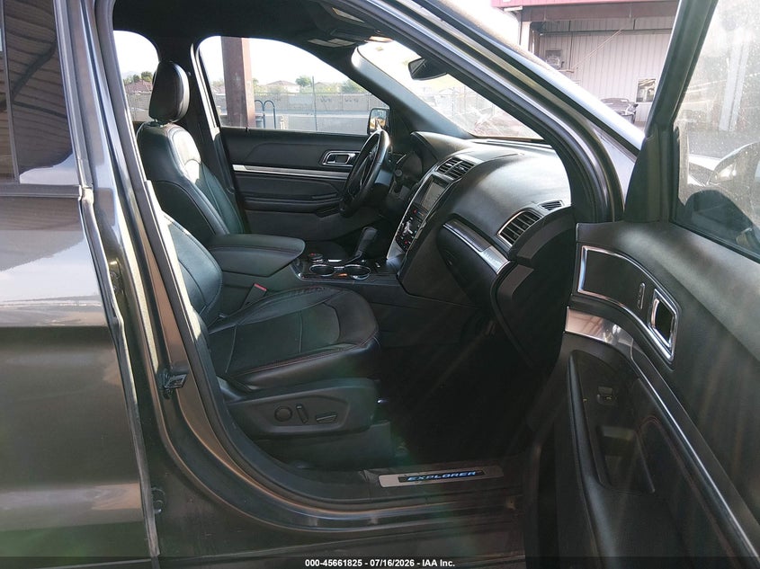 2019 Ford Explorer VIN 1FM5K8GT6KGB53969 IAAI salvage auction — FRONT & REAR, Salvage (Arizona), sold $3,300 on 2026-08-03 (photo 5)