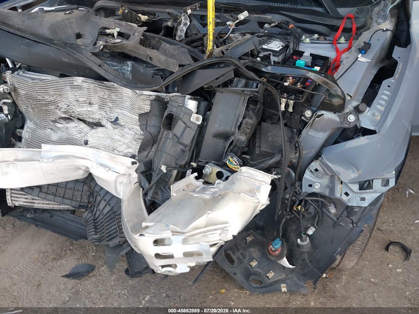 2018 Honda Civic VIN SHHFK7H21JU228836 IAAI salvage auction — FRONT END, Salvage Title, sold $2,100 on 2026-09-15 (photo 6)