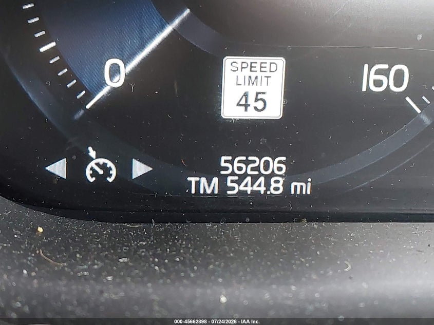2018 Volvo Xc60 VIN YV4102RLXJ1045436 IAAI salvage auction — SIDE, Wait Title, sold $6,100 on 2026-08-20 (photo 7)