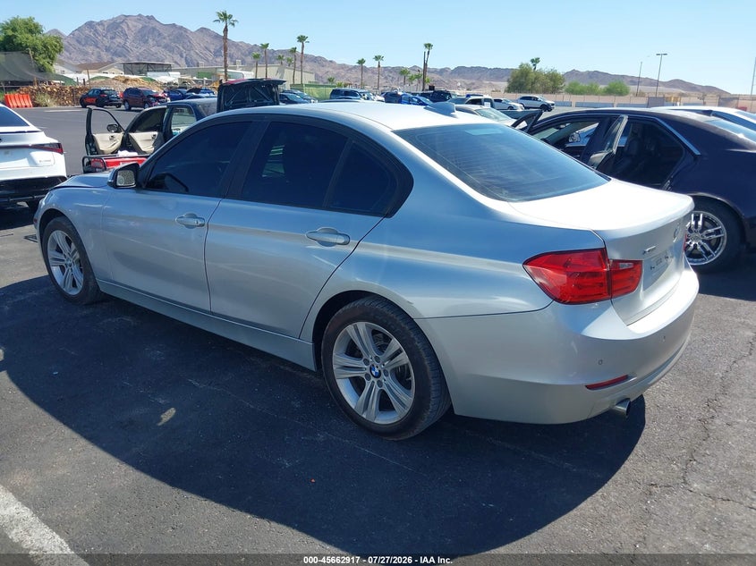 2014 BMW 3er VIN WBA3D5C51EKX96983 IAAI salvage auction — NORMAL WEAR, Clear (Utah), sold $2,075 on 2026-08-14 (photo 3)