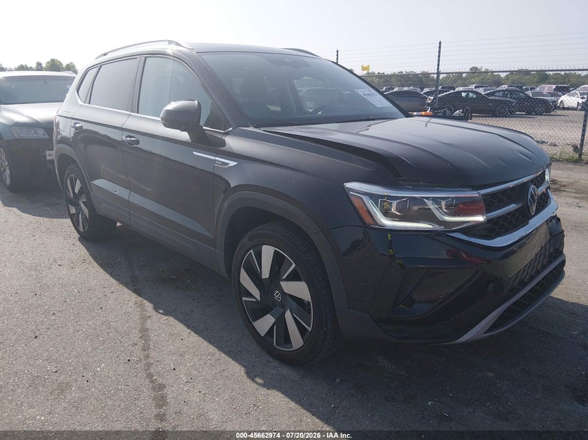 2024 Volkswagen Taos VIN 3VV4X7B28RM018715 — IAAI salvage auction photo