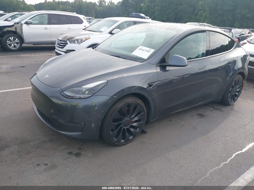 2022 Tesla Model y VIN 7SAYGDEF2NF366122 IAAI salvage auction — REAR END, Salvage (North Carolina), sold $11,600 on 2026-08-02 (photo 2)