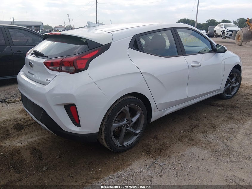 2019 Hyundai Veloster VIN KMHTG6AFXKU016728 IAAI salvage auction — NORMAL WEAR, Clear (Indiana), sold $1,325 on 2026-07-22 (photo 4)