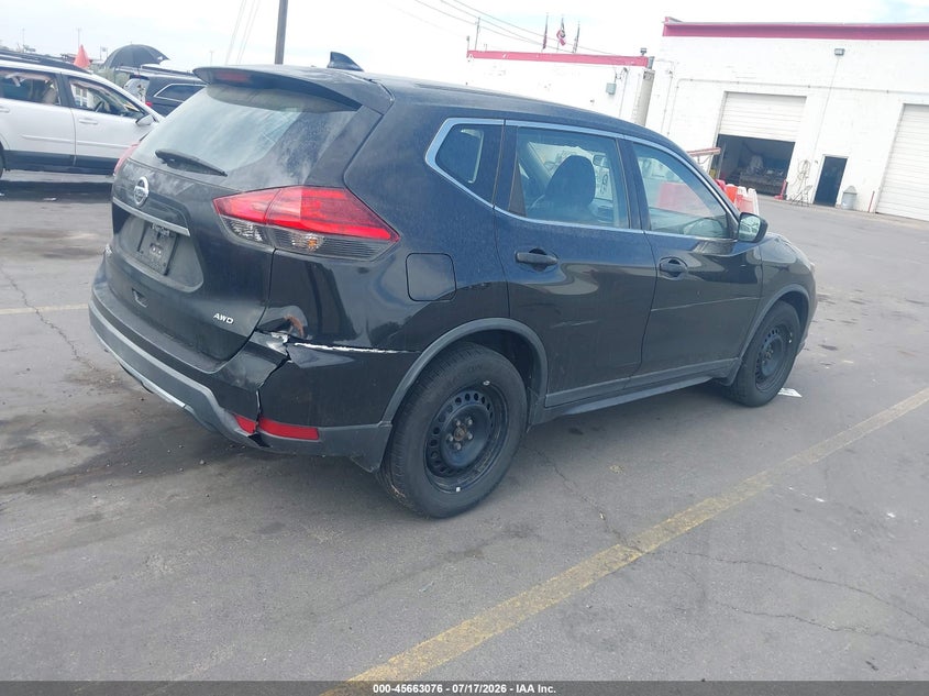 2017 Nissan Rogue VIN KNMAT2MV6HP541618 IAAI salvage auction — NORMAL WEAR, Clear (Utah), sold $525 on 2026-07-30 (photo 4)
