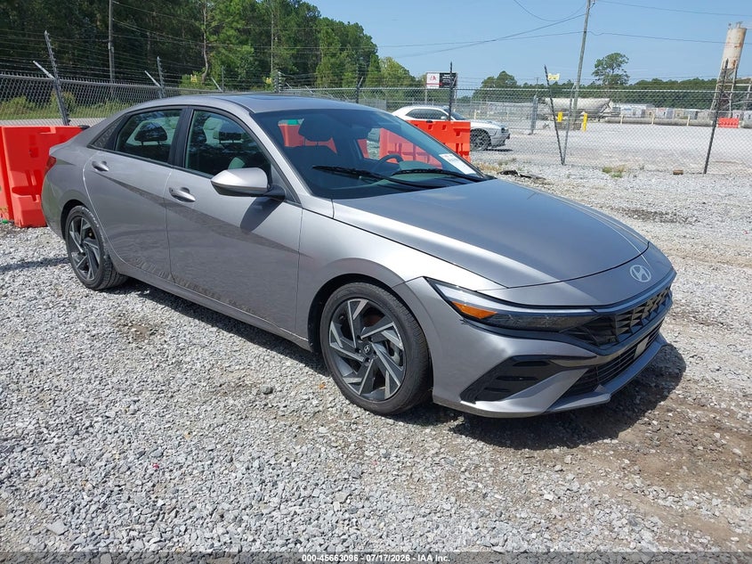 2025 Hyundai Elantra VIN KMHLS4DG2SU977766 IAAI salvage auction — WATER/FLOOD, Rebuildable (Florida), sold $2,550 on 2026-07-22 (photo 1)