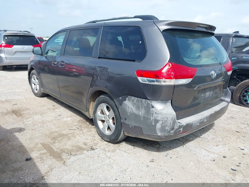 2011 Toyota Sienna VIN 5TDKK3DC4BS085093 IAAI salvage auction — REAR END, Original (Texas), sold $1,300 on 2026-07-29 (photo 3)