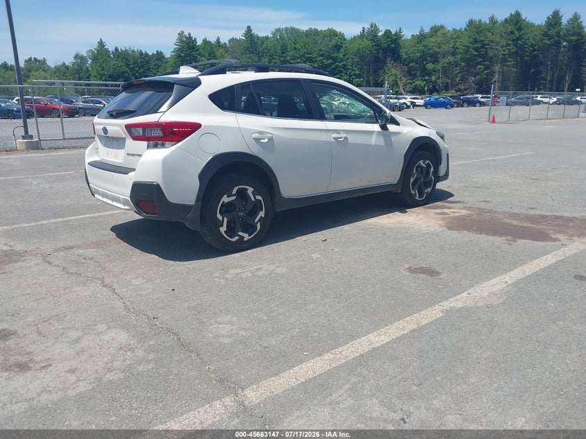 2023 Subaru Xv VIN JF2GTHMC9P8253291 IAAI salvage auction — STORM DAMAGE, Salvage Title, sold $4,000 on 2026-07-22 (photo 4)