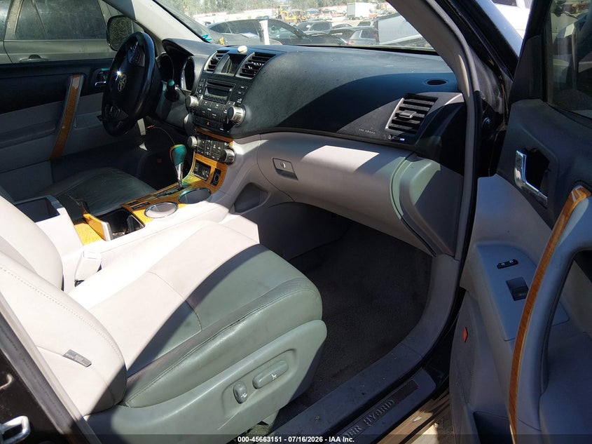 2009 Toyota Highlander hybrid VIN JTEEW44A892029659 IAAI salvage auction — UNKNOWN, Clear - Dealer Only (California), sold $525 on 2026-07-29 (photo 5)
